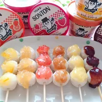 Snapdishの料理写真:おやつに🍡ジャムだんご