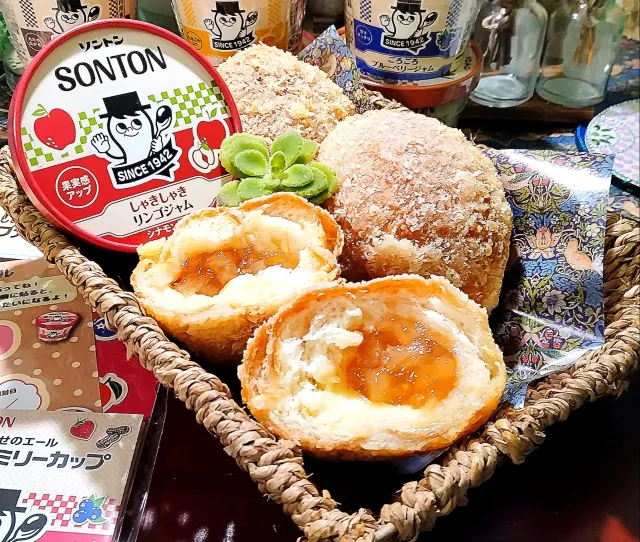 Snapdishの料理・レシピ写真:🍎🧀アップルチーズ揚げパン｜おいしい！が止まらない！新しくなったソントン〈ファミリーカップ 〉の満足感を今すぐ体験せよ！