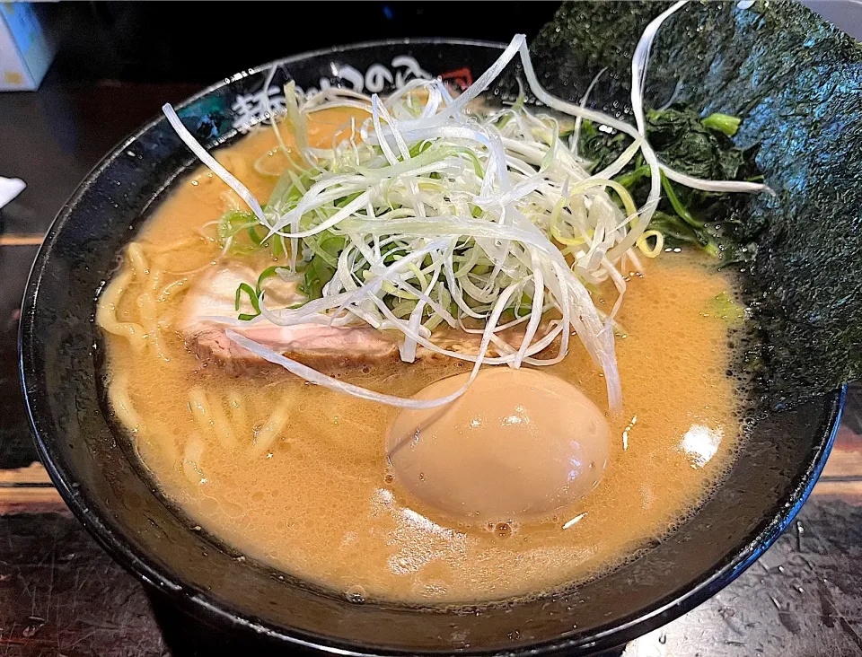 麺処いのこ　味玉しょうゆラーメン|須佐浩幸さん