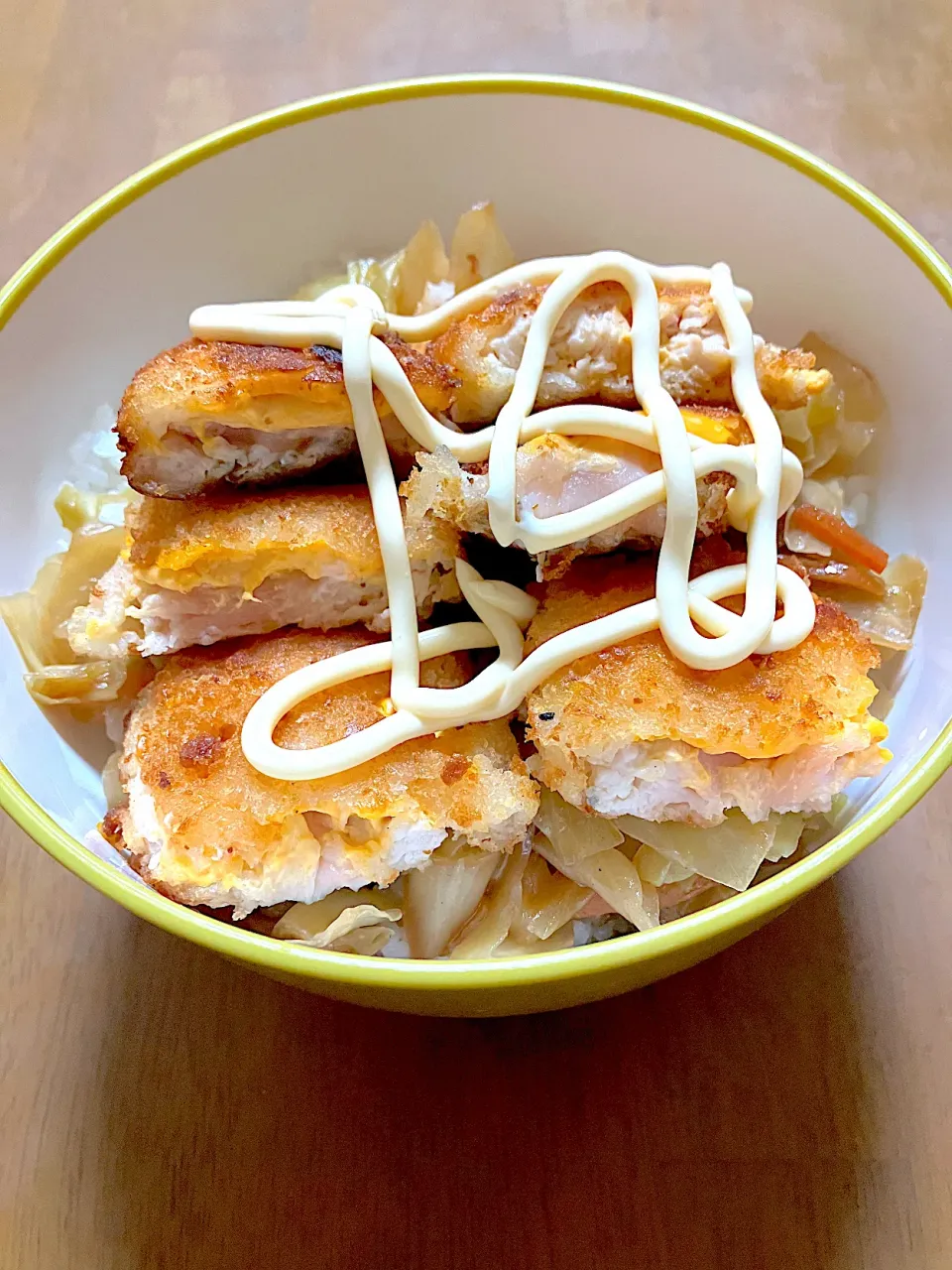 チーズチキンカツ丼|KAORUNSHEEPさん