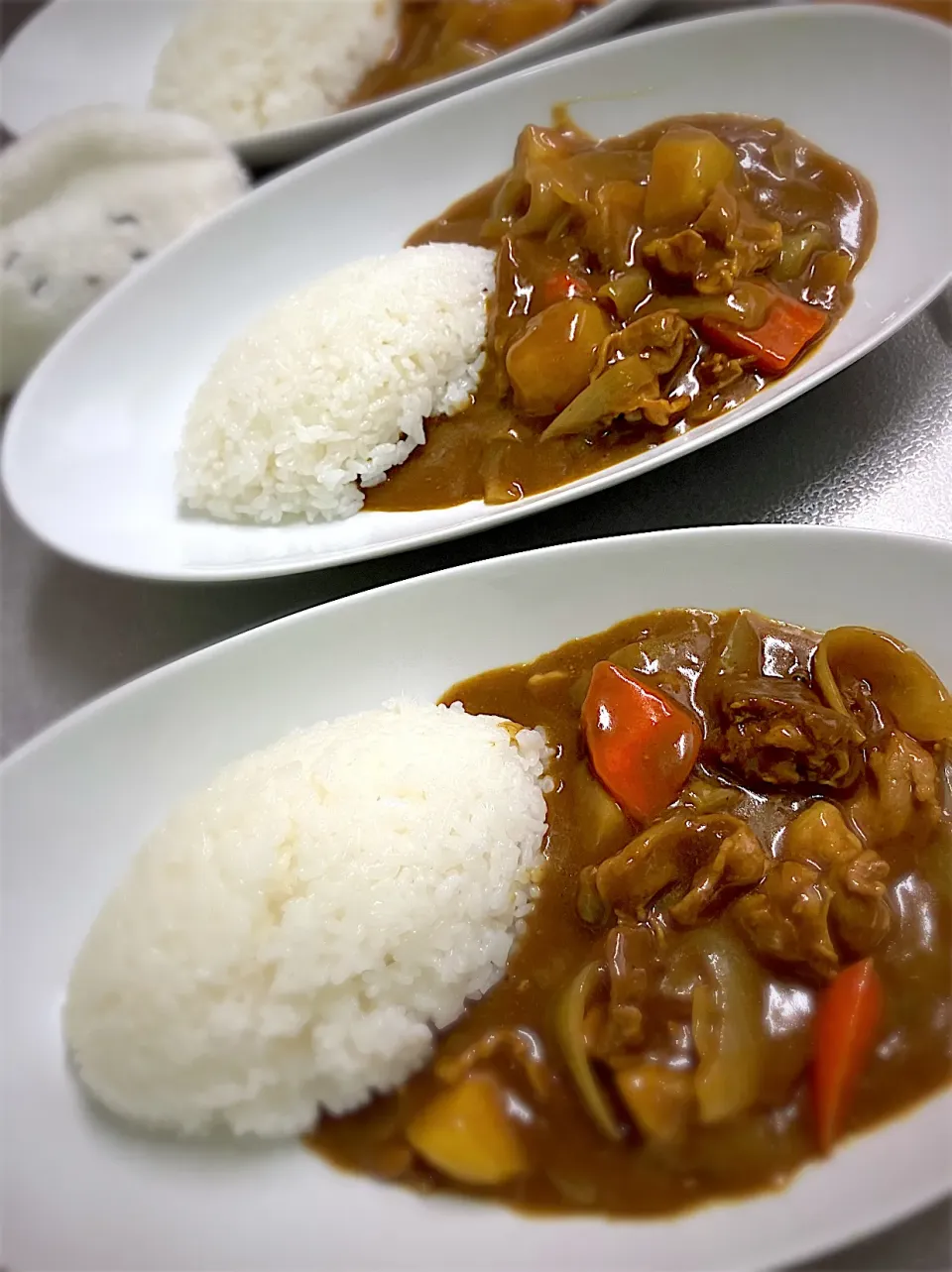 ごく平凡なカレーライス|たぁはいさん