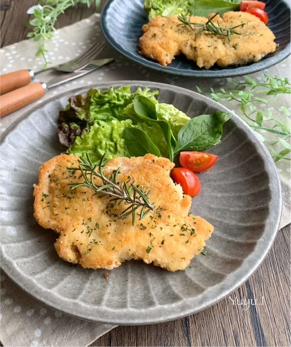 Snapdishの料理写真:むね肉のイタリアンチキンカツ|ゆーこどんさん