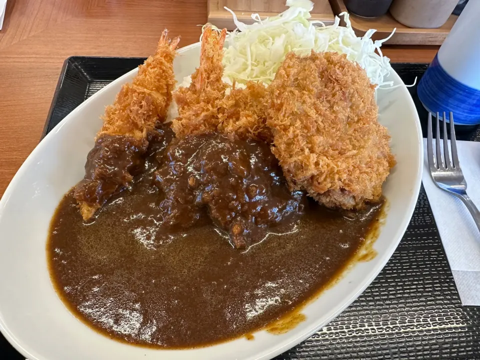 海老・ヒレ・メンチカレー🍛|buhizouさん