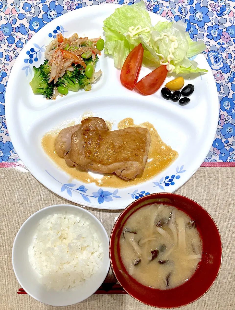 照焼きチキンとブロッコリーカニカマ和え|おしゃべり献立さん