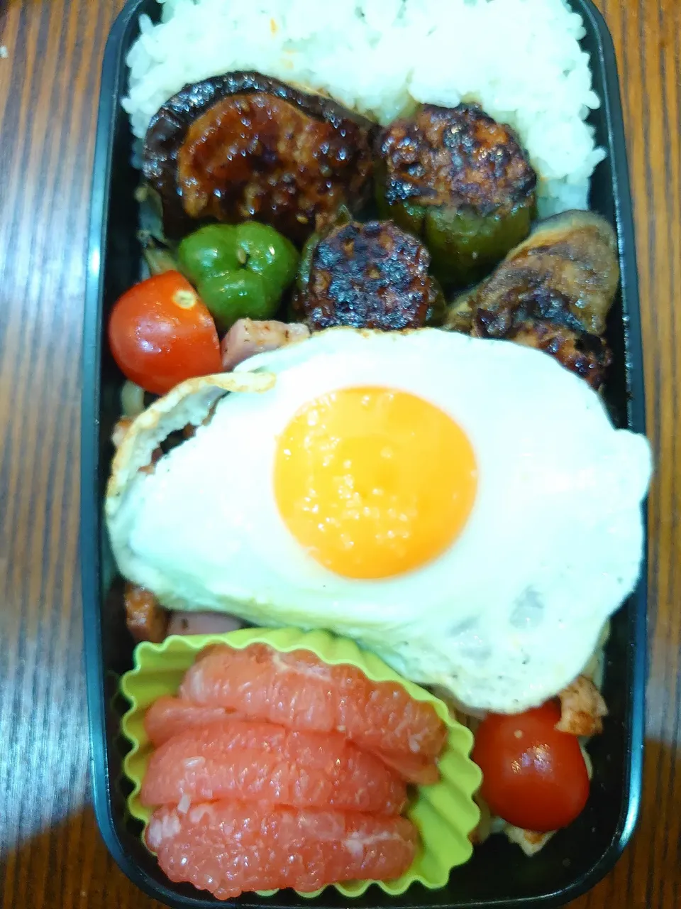 目玉焼き弁当|to coさん