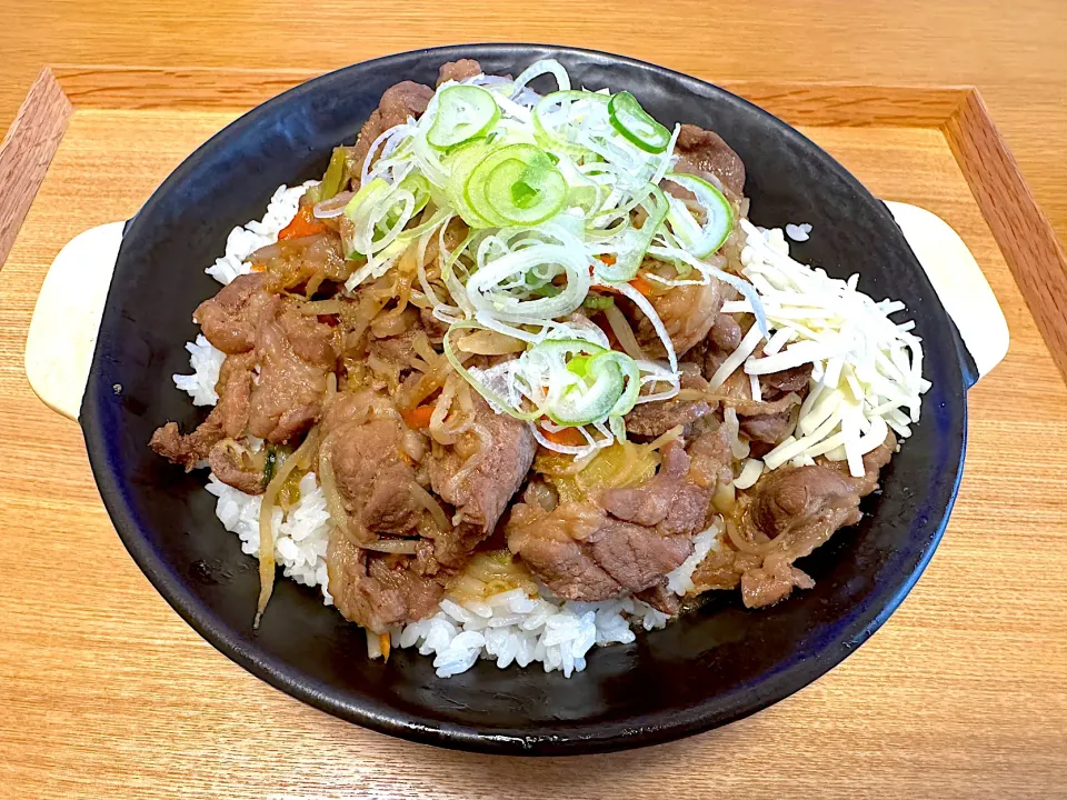 Snapdishの料理写真:ジンギスカン丼|崇史Ｆさん