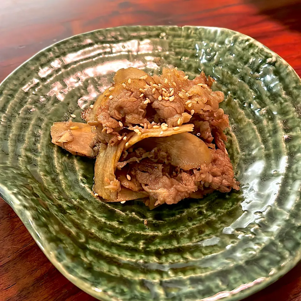 牛丼の具で牛ごぼう|かにかにさん