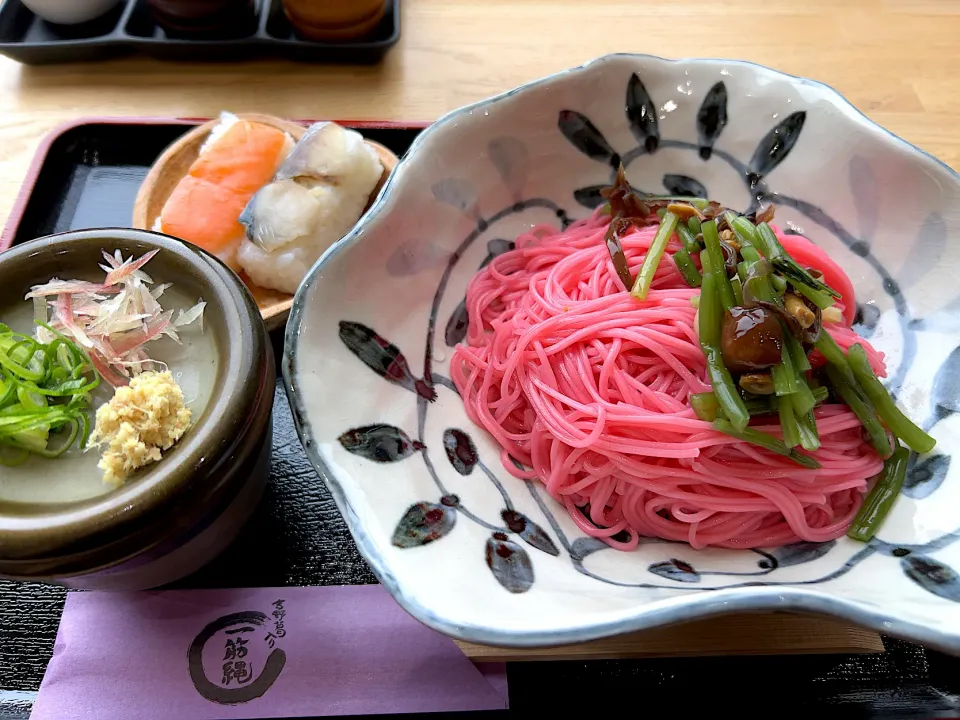 【奈良・三輪山勝製麺】山菜桜そうめん＆柿の葉寿司|Tak@さん