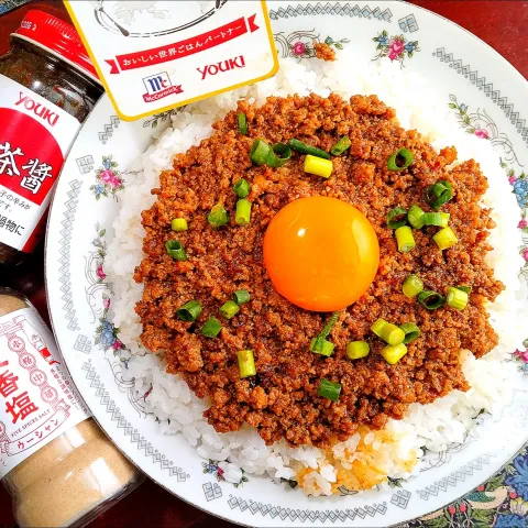 「沙茶醤」を使ってみたSnapdishの料理・レシピ写真:🇹🇼台湾肉そぼろごはん