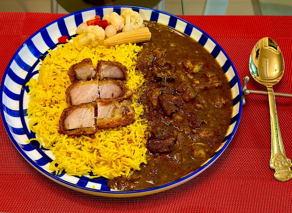 金曜日はカレーの日🍛|にゃあ（芸名）さん