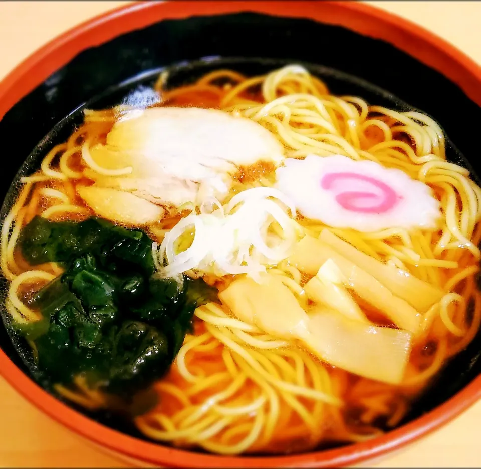 ほんじつのまかない・醬油ラーメン|のもさん(๑´ڡ`๑)さん