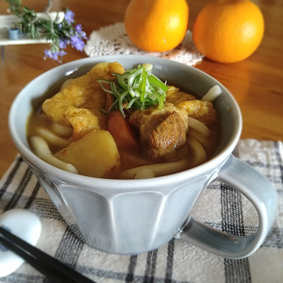 Snapdishの料理写真:カレーの残りでカレーうどん✨|とまと🍅さん