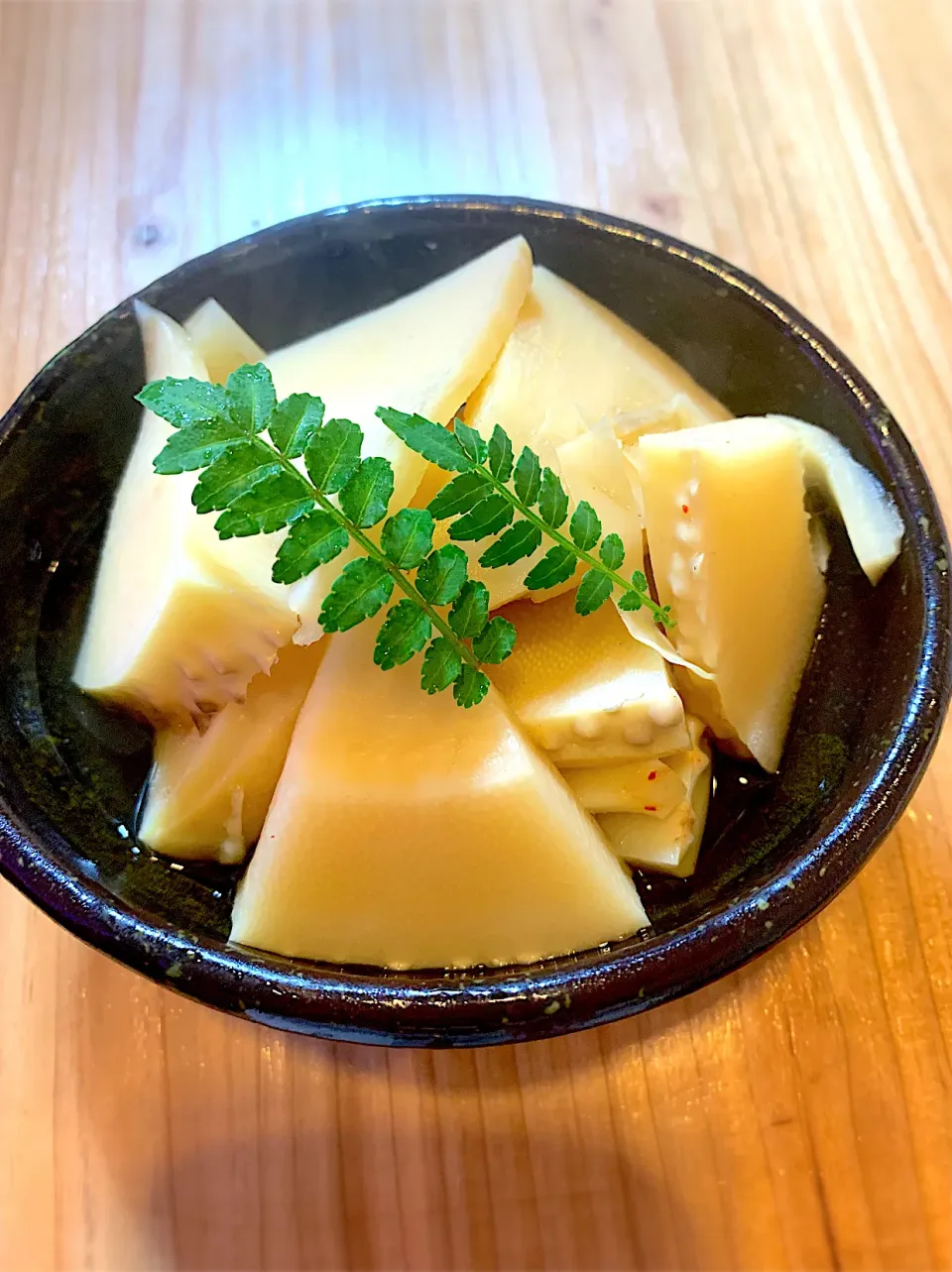 今年初のたけのこ💕いただきます😊ちなみに木の芽はプランター菜園で収穫。|パオパオあつこさん