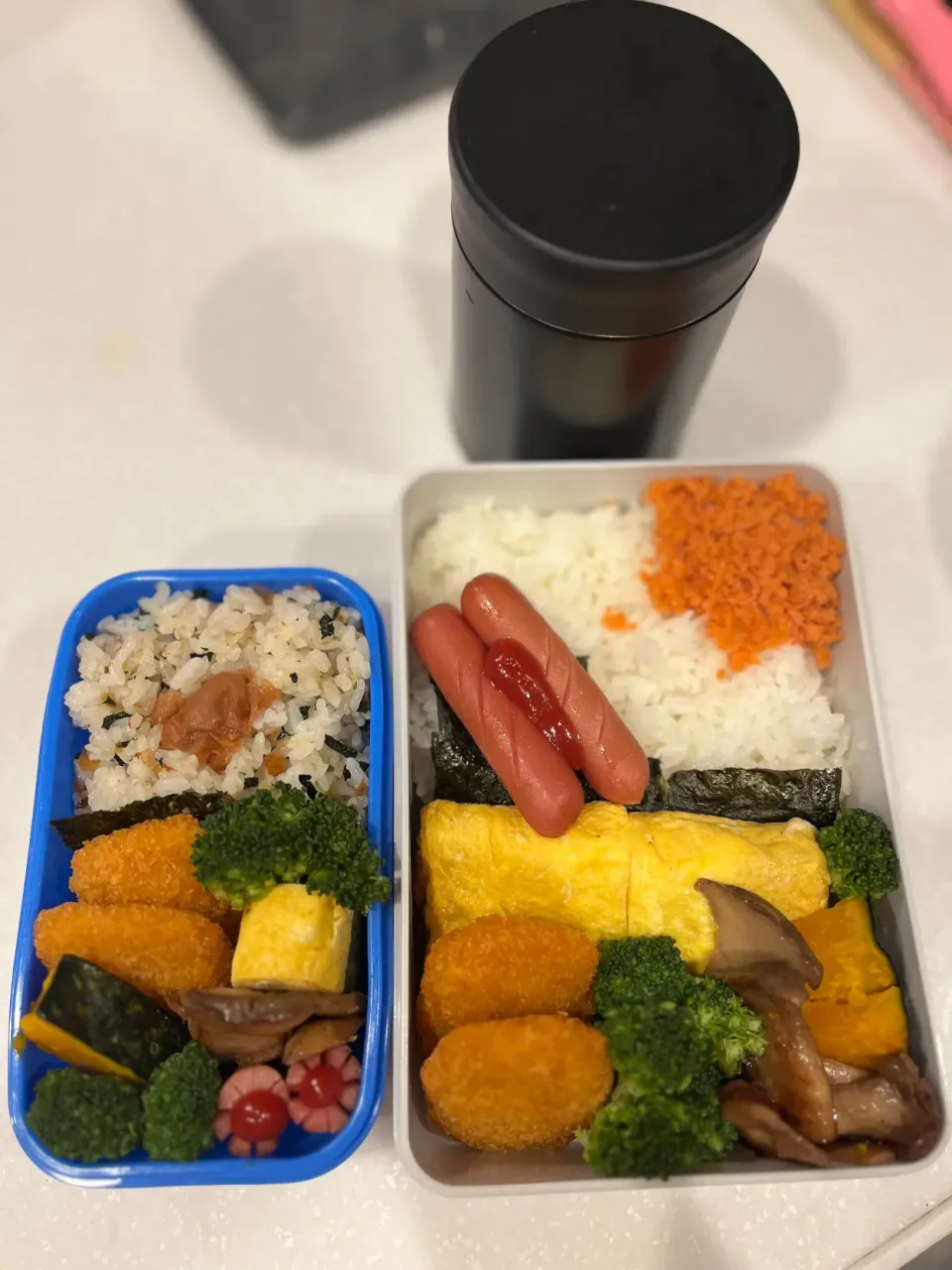 パパお弁当🍱息子お弁当🍱|みぃこさん