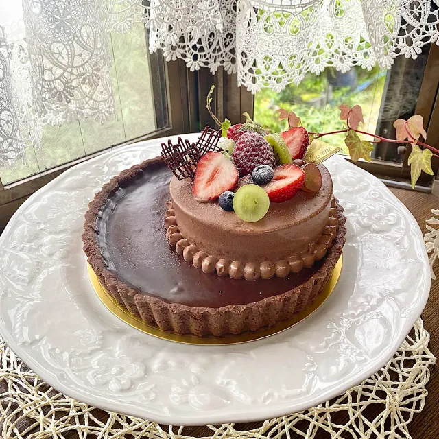 Snapdishの料理・レシピ写真:チョコレートタルト｜まるっとホールで♡手作りバレンタインケーキ特集！！