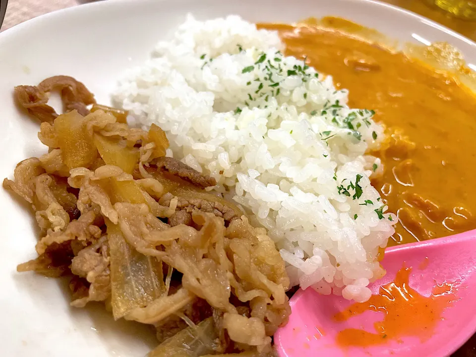 Snapdishの料理写真:牛あいがけカレー|nana 🍅さん