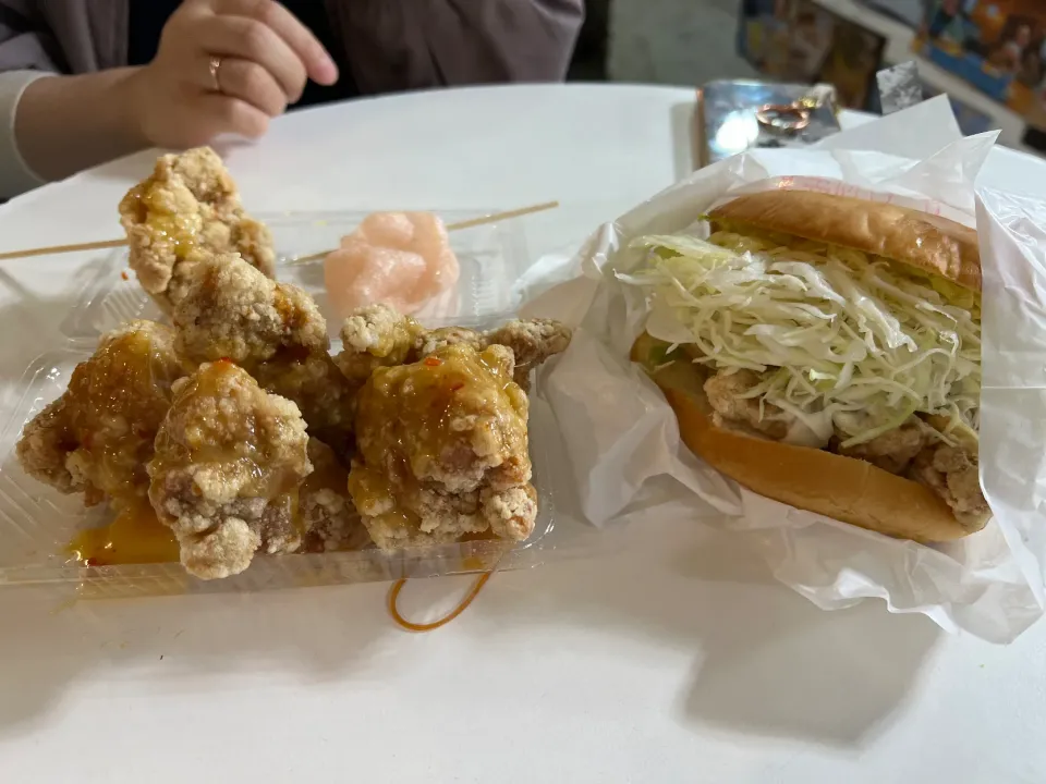 大宰府バーガー・筑紫庵唐揚げ|みなとさん