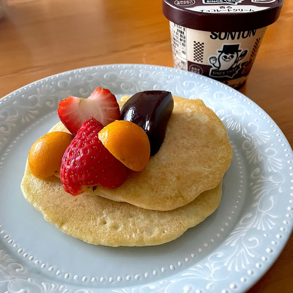 米粉パンケーキwithチョコクリーム🌾🥞🍫|りさこさん