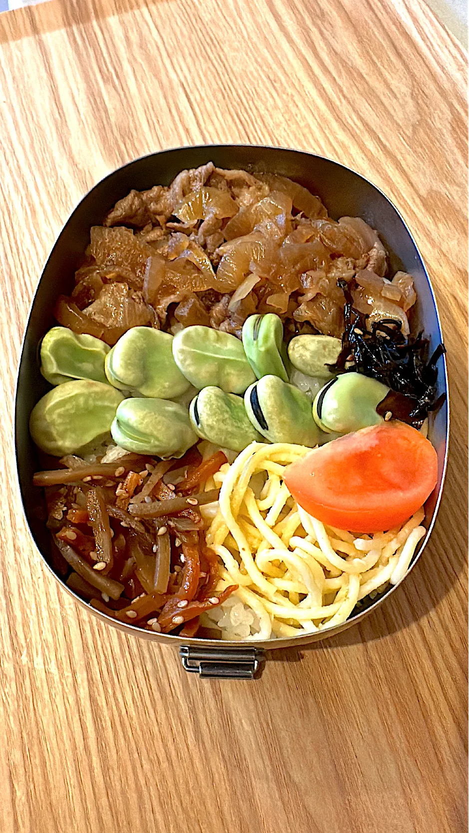 牛丼のっけ弁当|Dandaddyさん