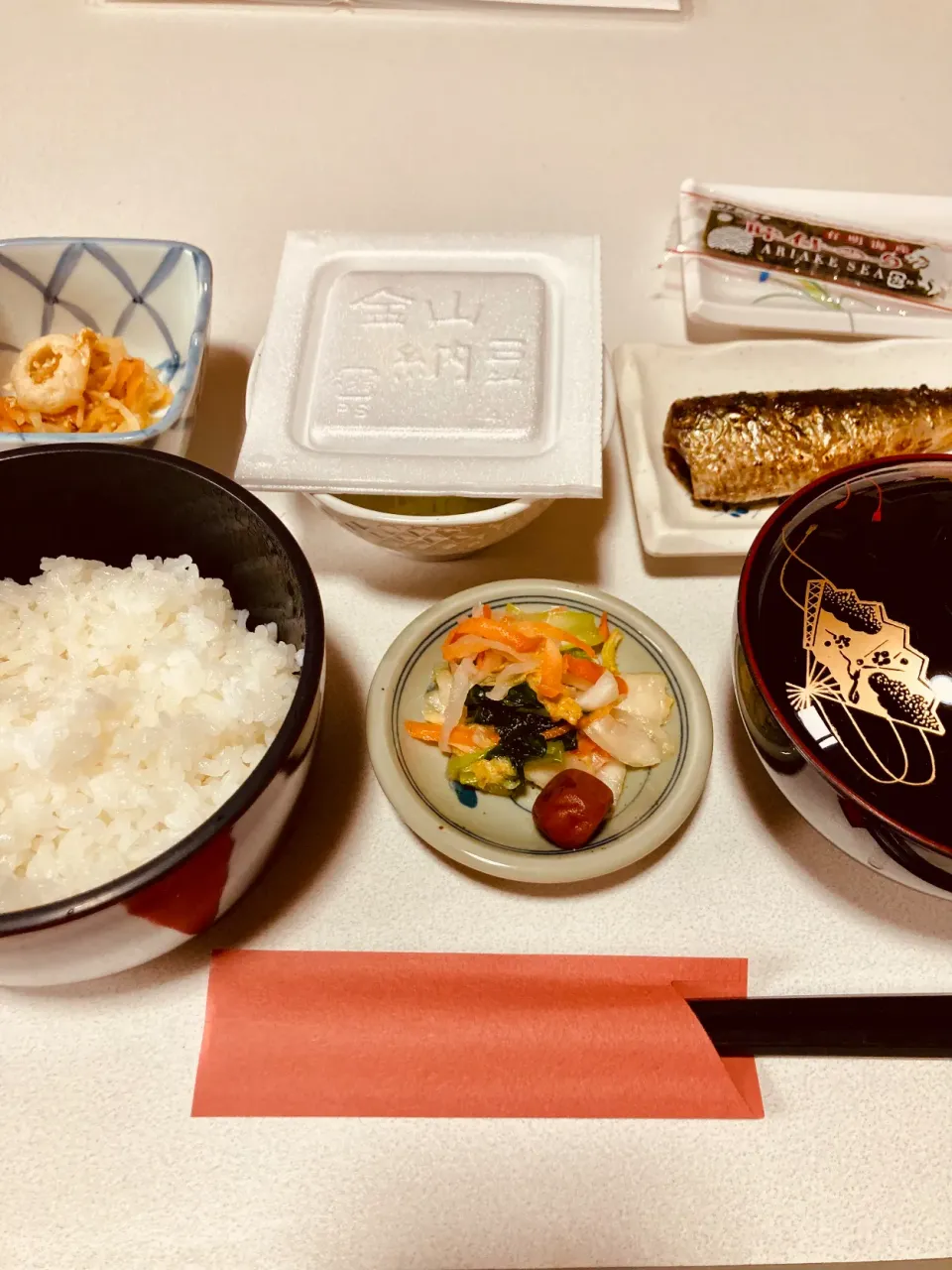 Snapdishの料理写真:湯岐温泉「山形屋旅館」の朝食|Go Satoさん