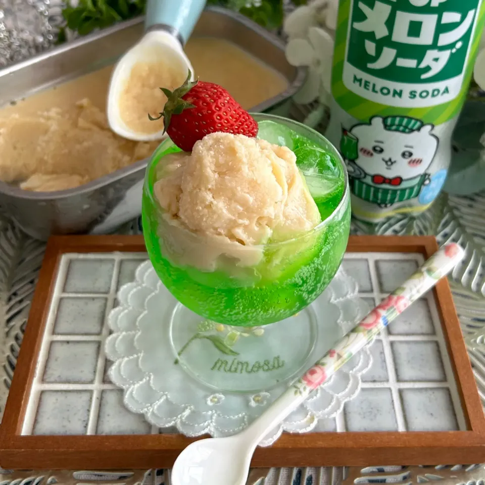 Snapdishの料理写真:fumfumさんの料理 発酵メーカーで豆乳甘こうじ💗でアイスクリーム作ってクリームソーダに🍨|kononon♡*゜さん