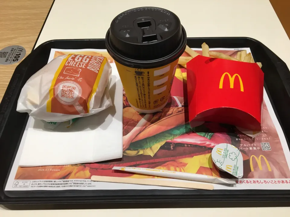 Snapdishの料理写真:エグチ、プレミアムローストコーヒーM、ポテトM(昼飯、マクドナルド)|enarinさん