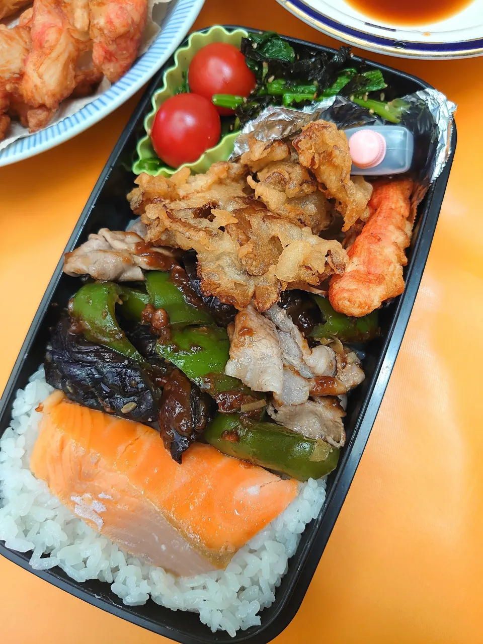 Snapdishの料理写真:茄子ピーマン味噌炒め弁当|to coさん