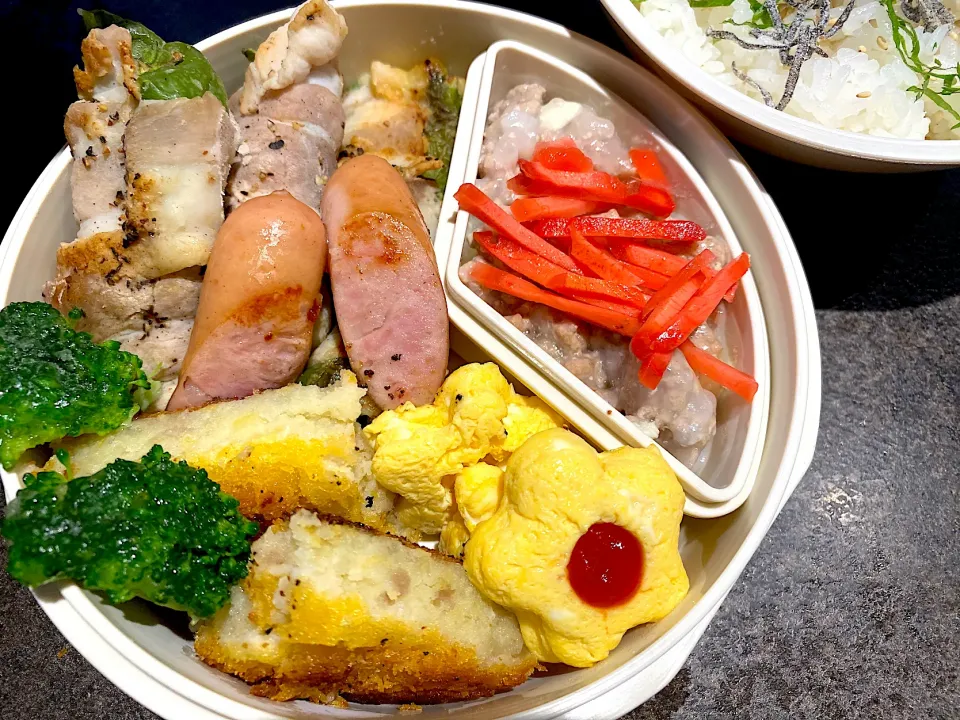 ピーマンのチーズ巻き弁当🍱|Sugarさん