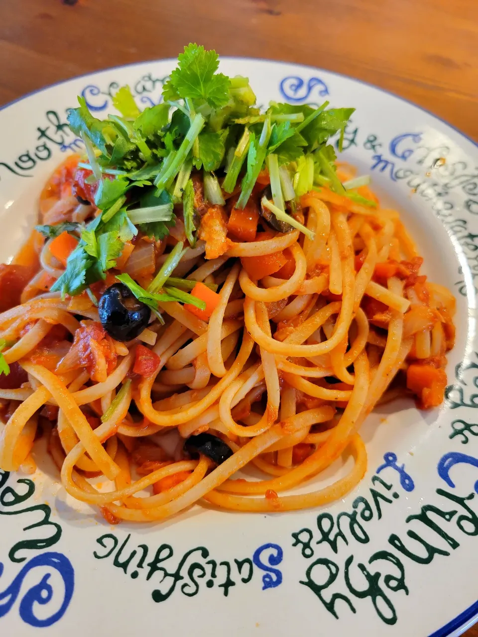 ツナトマパスタでレイトランチ|あんさん