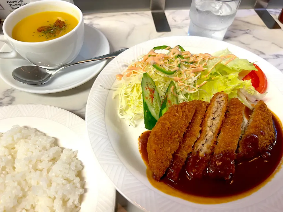 【神戸新開地・茶房 歌舞伎】ミンチカツ定食|Tak@さん