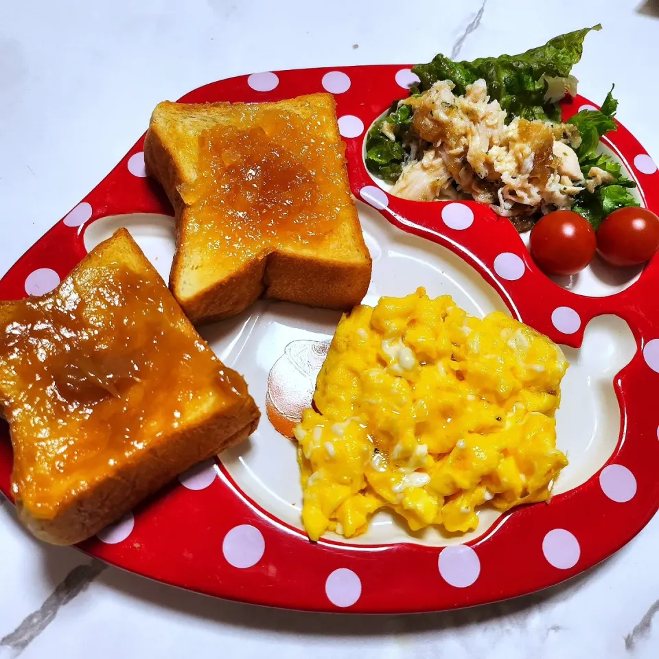 Snapdishの料理写真:娘の朝食|Sakuraさん