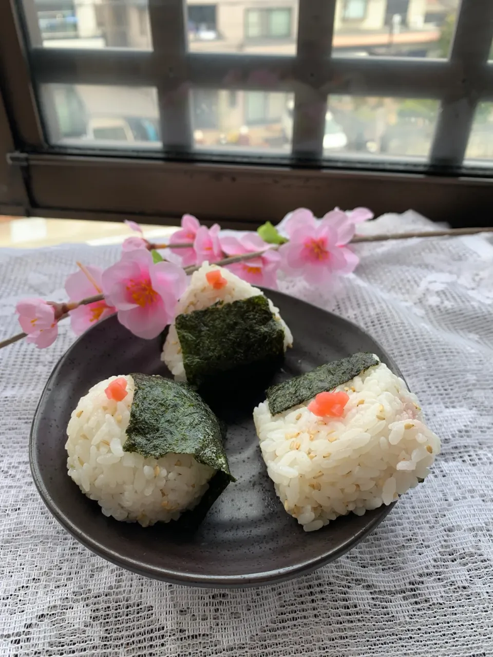 丸三角四角のおにぎり🍙|ビーグルさん