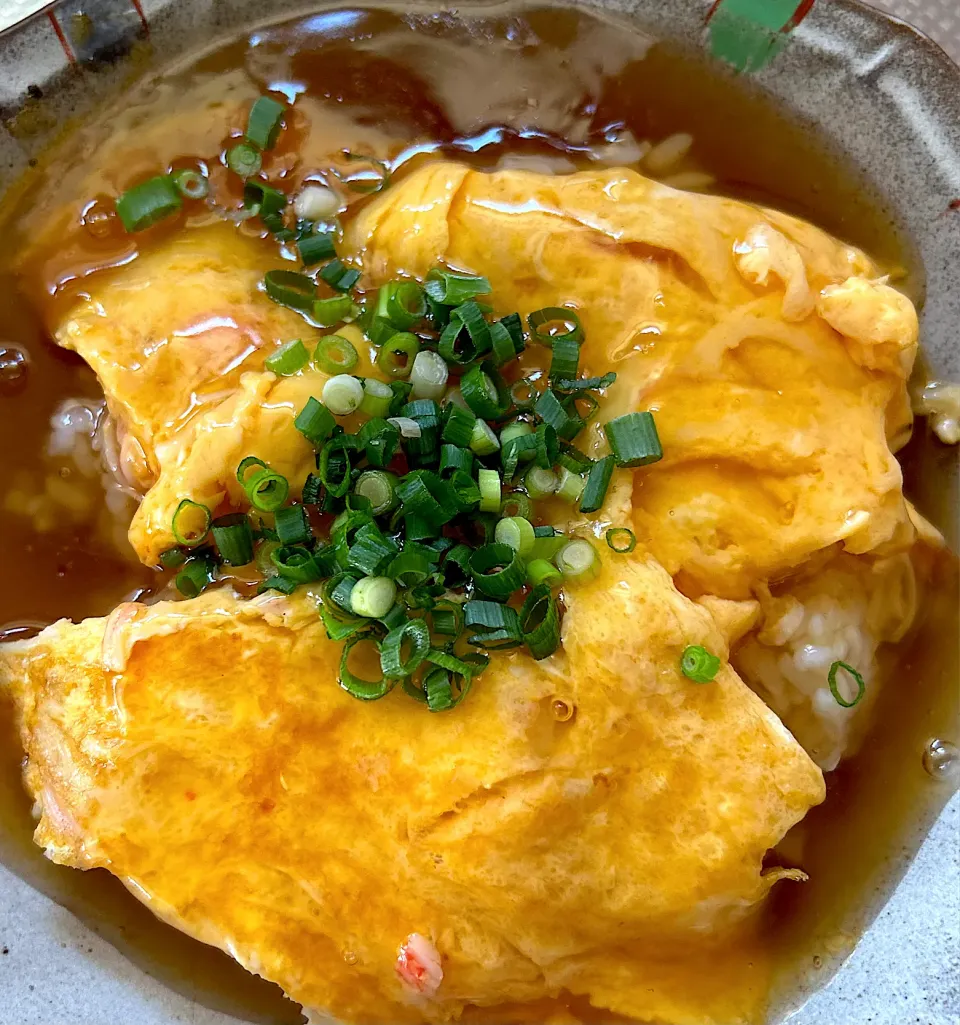 カニカマで カニタマ丼|ブンタさん