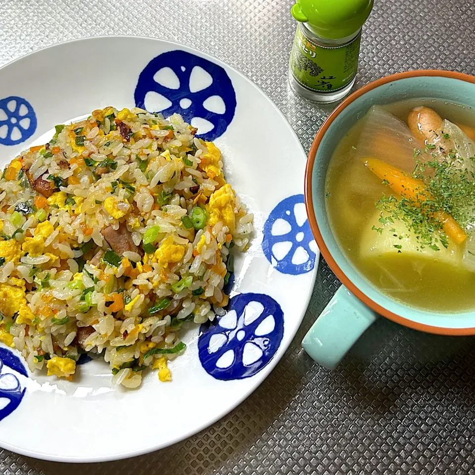 野菜たっぷり チャーシュー炒飯&残り野菜のポトフ|ブンタさん