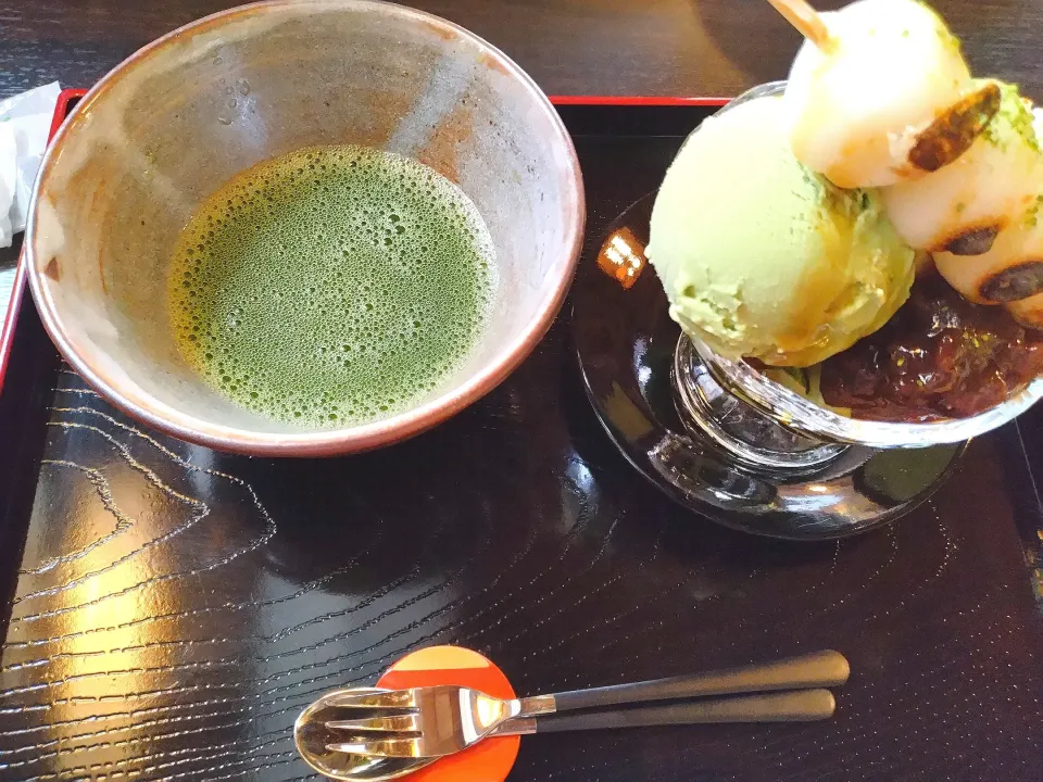 🍵地元の団子屋760円🍡|さゆさん