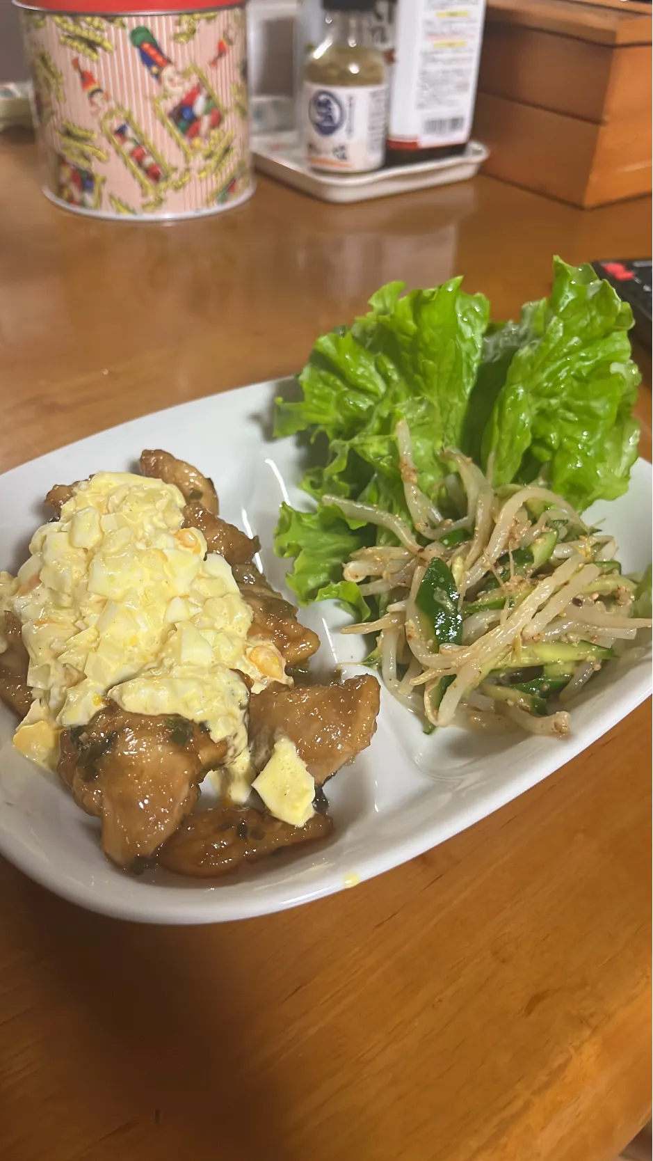 タルタルチキンと野菜盛り合わせ|さかもっつさん