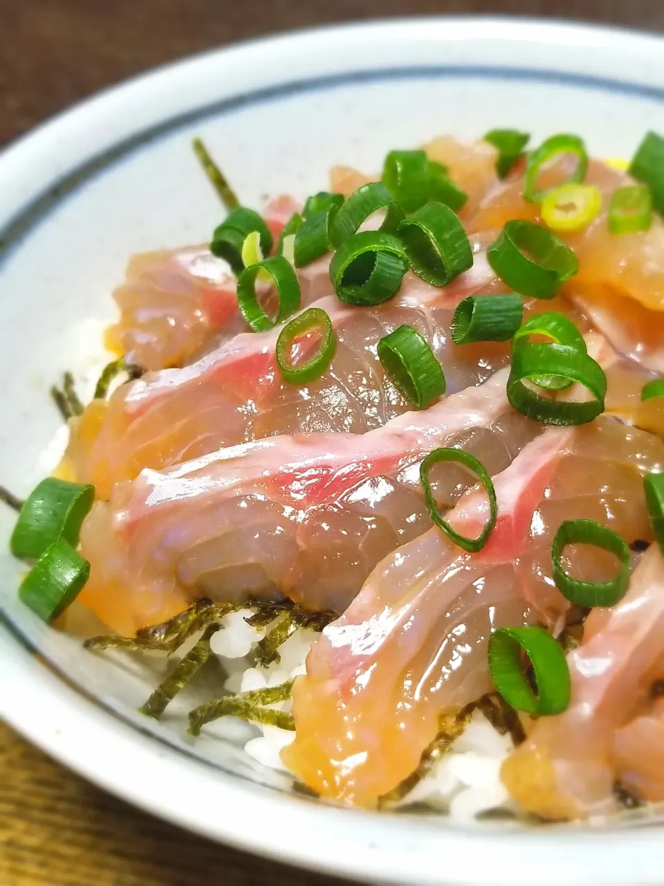 クロムツの漬け丼|ぱんだのままんさん