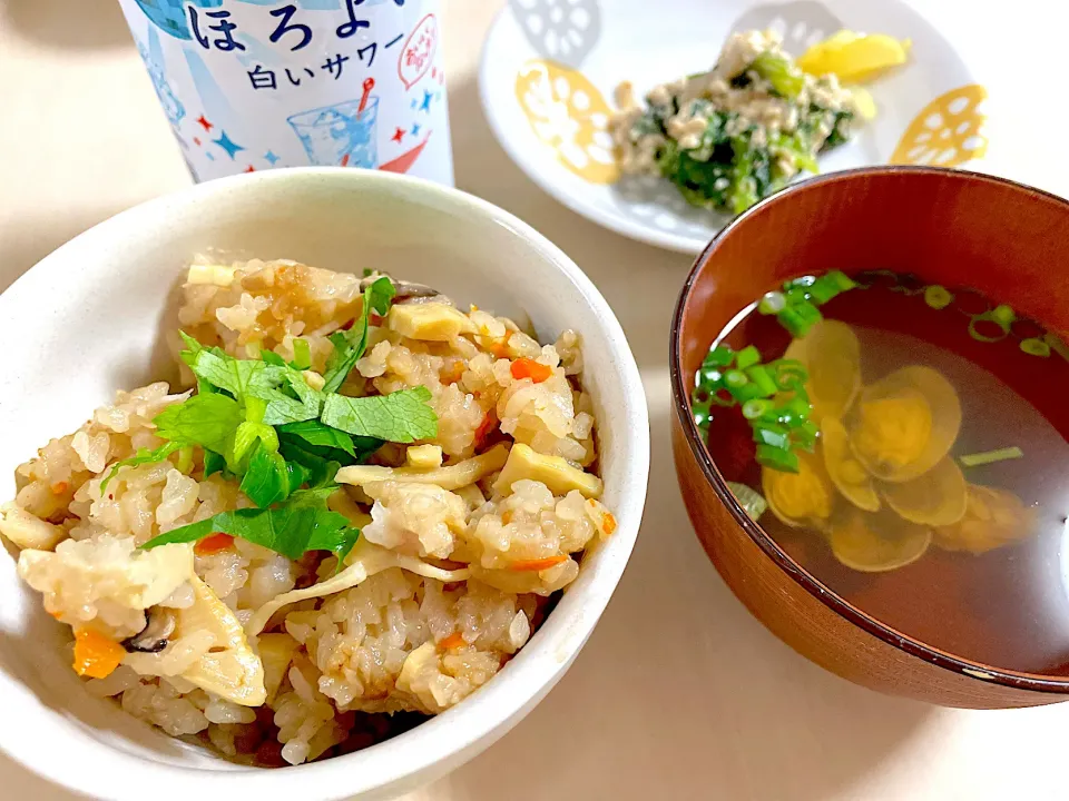 たけのこ入り炊き込みご飯、あさり汁、白和え|pepiさん