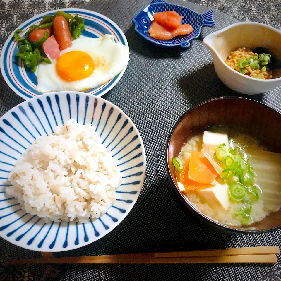 昨日の朝ごはん🍚🥢|ユミさん