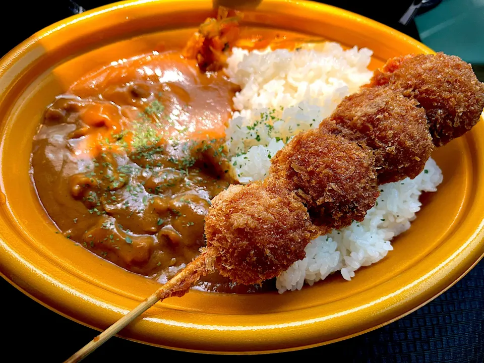 Snapdishの料理写真:#昼飯　カレーライスいもフライ乗せ|ms903さん