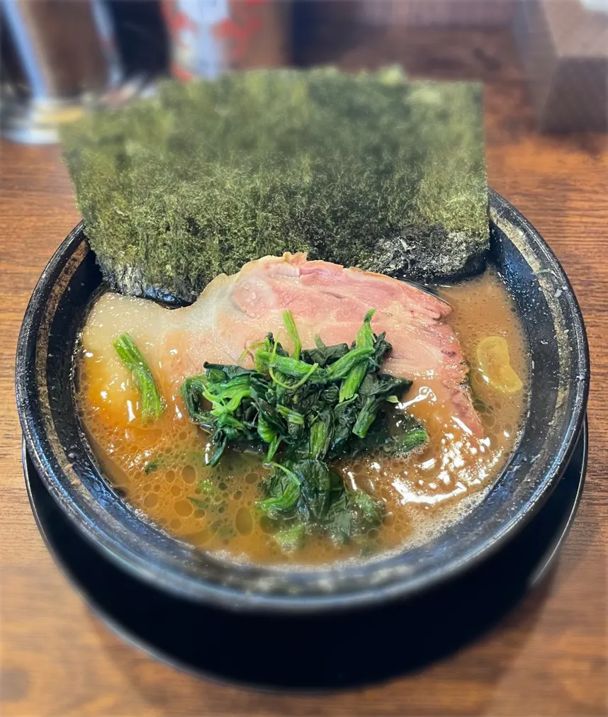 Snapdishの料理写真:王道家直系 環家さんのラーメン🍜|たかさん