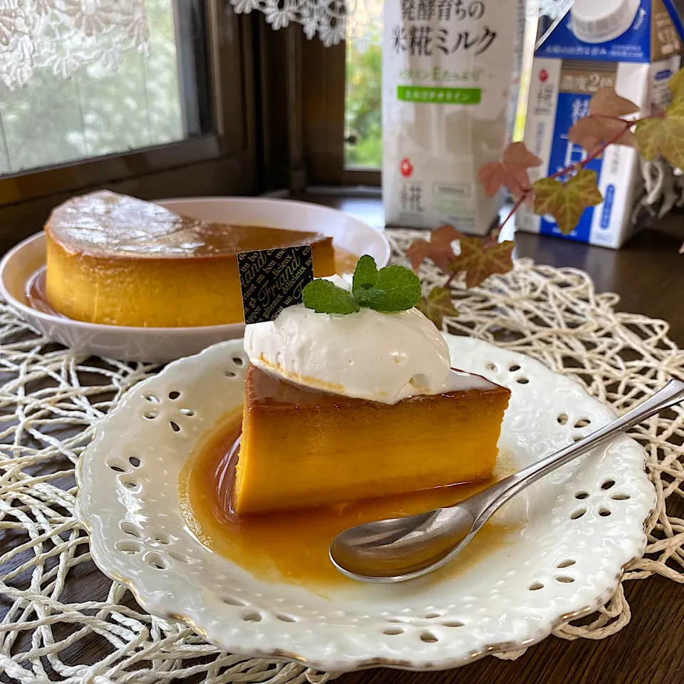 米糀ミルクと甘酒の素で、濃厚とろけるカボチャプリン🎃|sakurakoさん