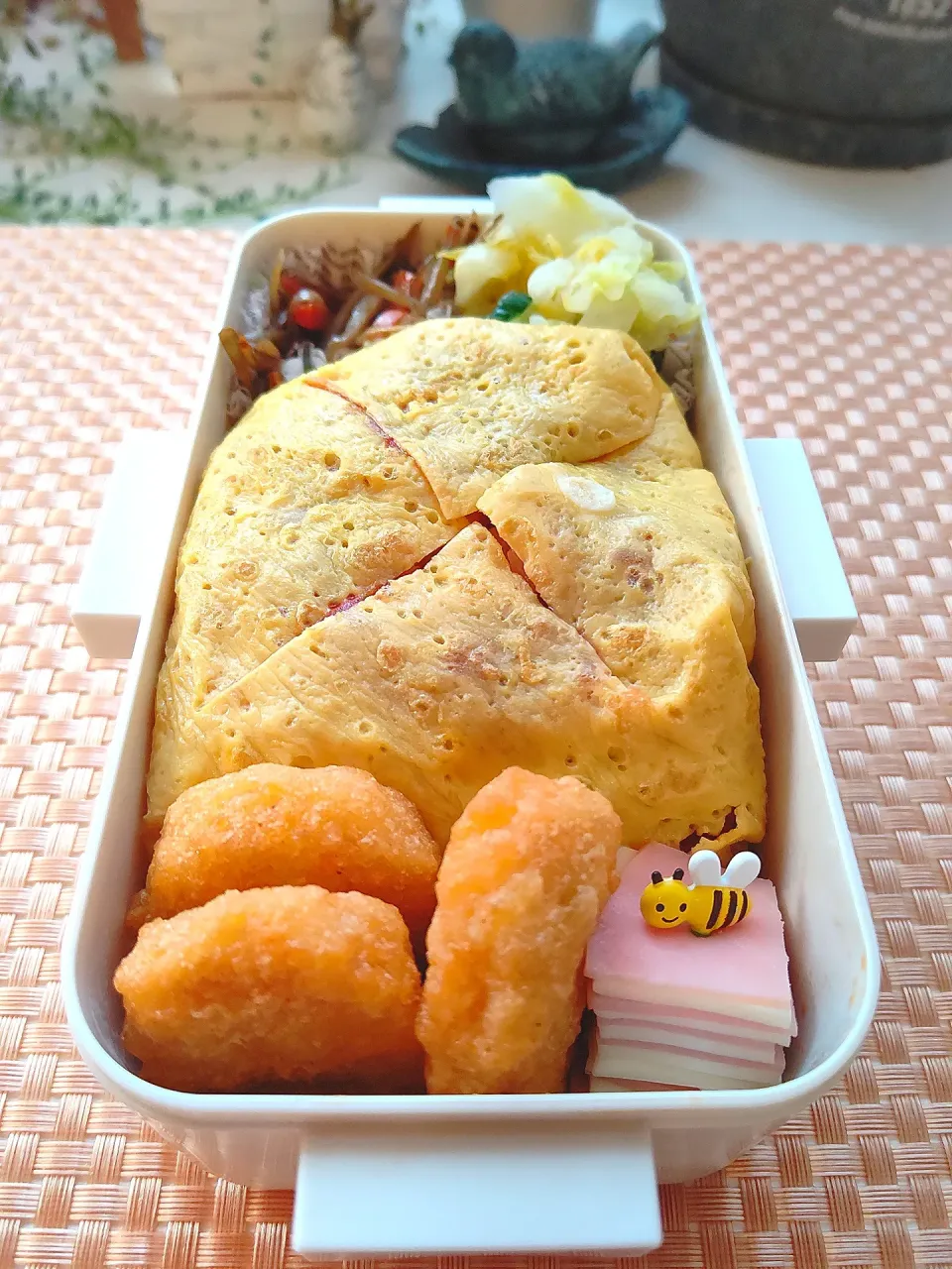 オムレツ弁当|まゆみさん