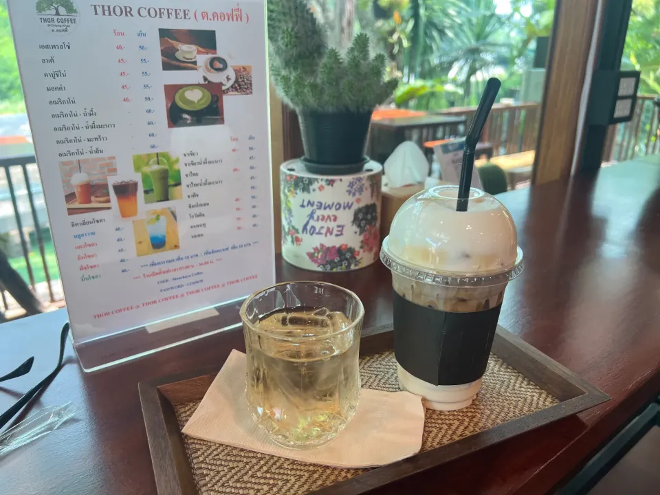 Latte ice @ THOR COFFEE Chiang Khan|Yoku kuu kyaku daさん