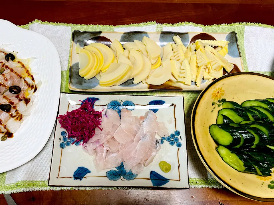 Snapdishの料理写真:たけのこと太刀魚のお刺身|ももさん