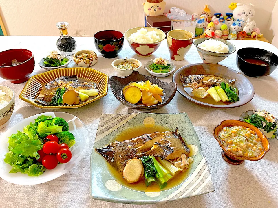 カレイの煮付けなどの晩ごはん🐟|ゆかりさん