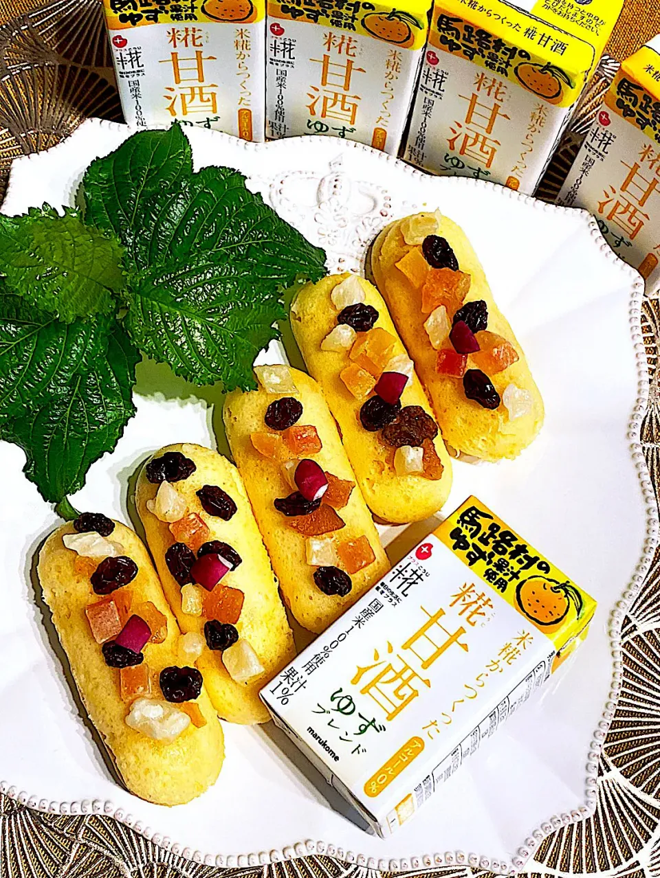 Snapdishの料理写真:糀甘酒ゆずブレンドで作るケーキドック|鬼百合さん