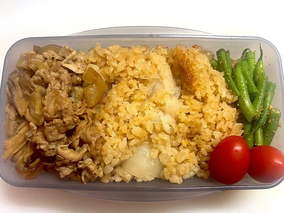 新玉葱炊き込みご飯弁当|yumamaさん