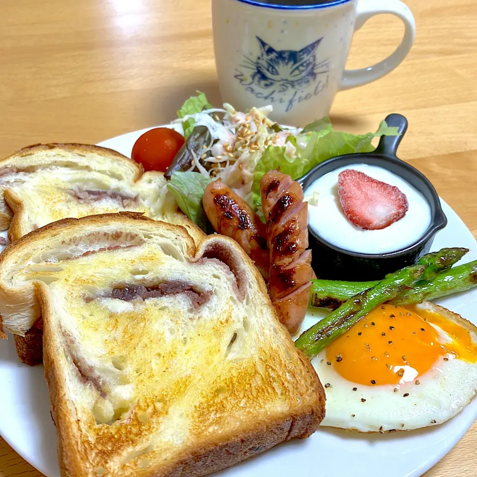 Snapdishの料理写真:朝食プレート|四つ葉🍀さん