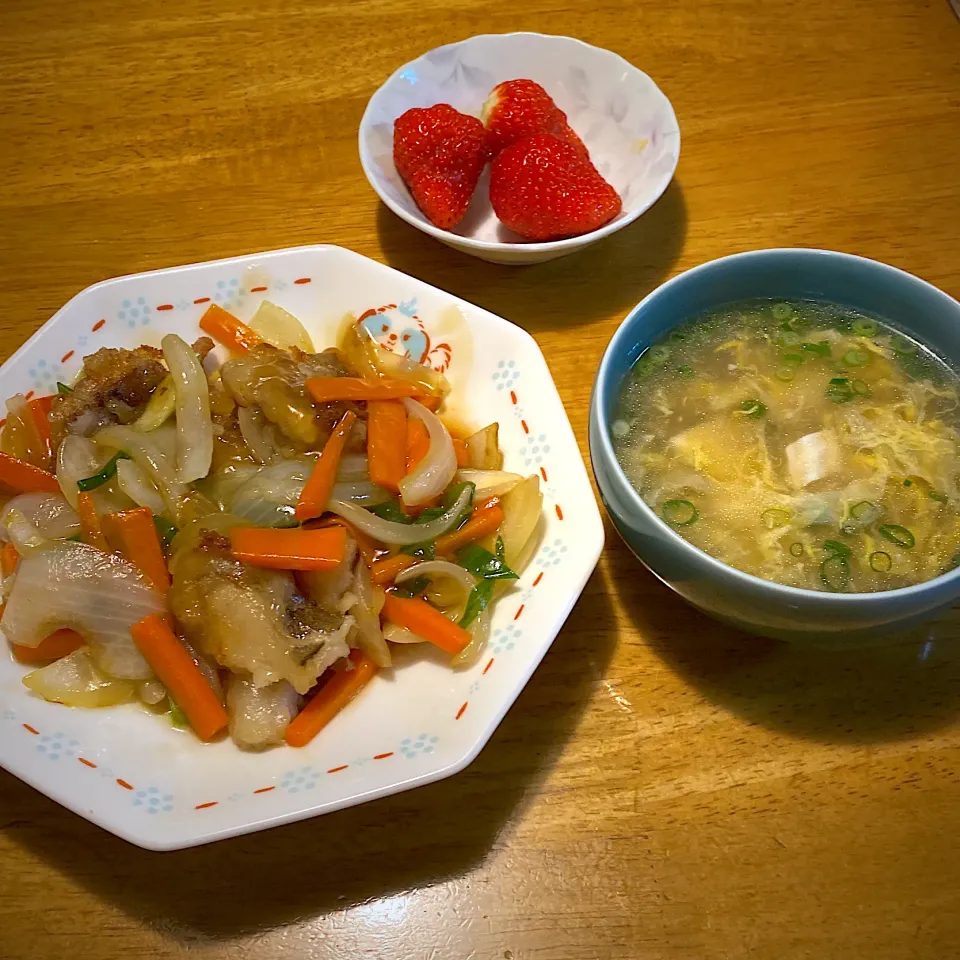 タラ竜田の中華あんと、豆腐とかき卵の中華スープ|もえさん